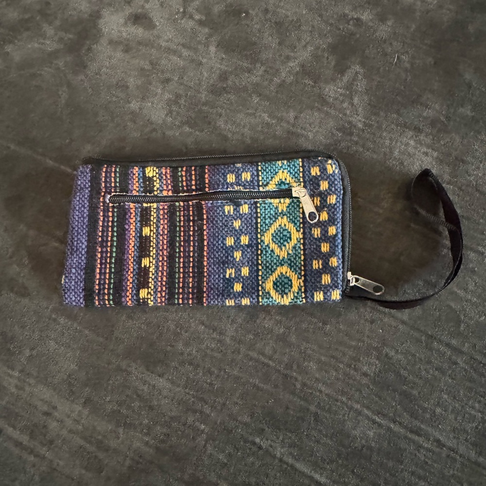 NWOT Artesanal Woven Multicolor mini Zip Wristlet Wallet.